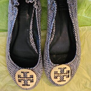 Gold embellished flat with snake print